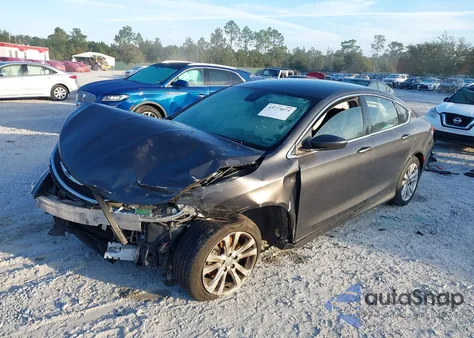 2015 Chrysler 200 Limited z USA, uszkodzony, nr VIN 1C3CCCAB0FN658746